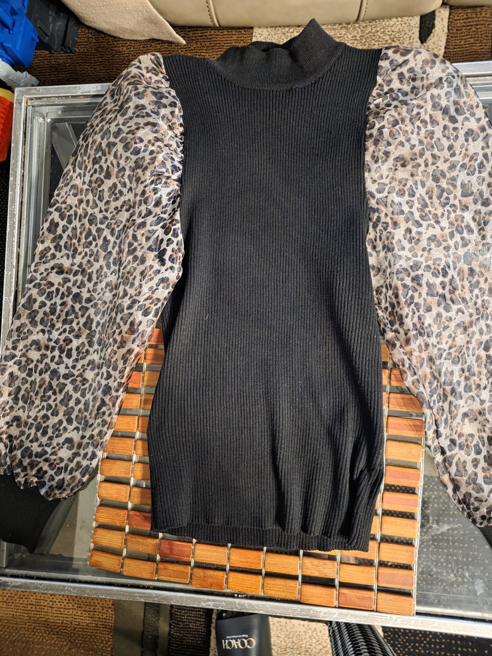 Source Unknown Black Knit Top with Leopard-Print Sheer Puff Sleeves